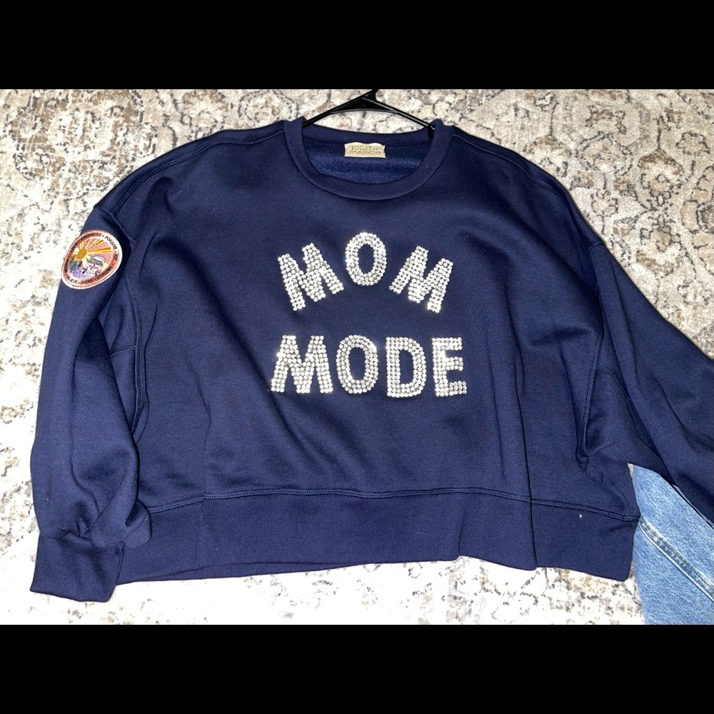 Judith March Mom Mode Pullover